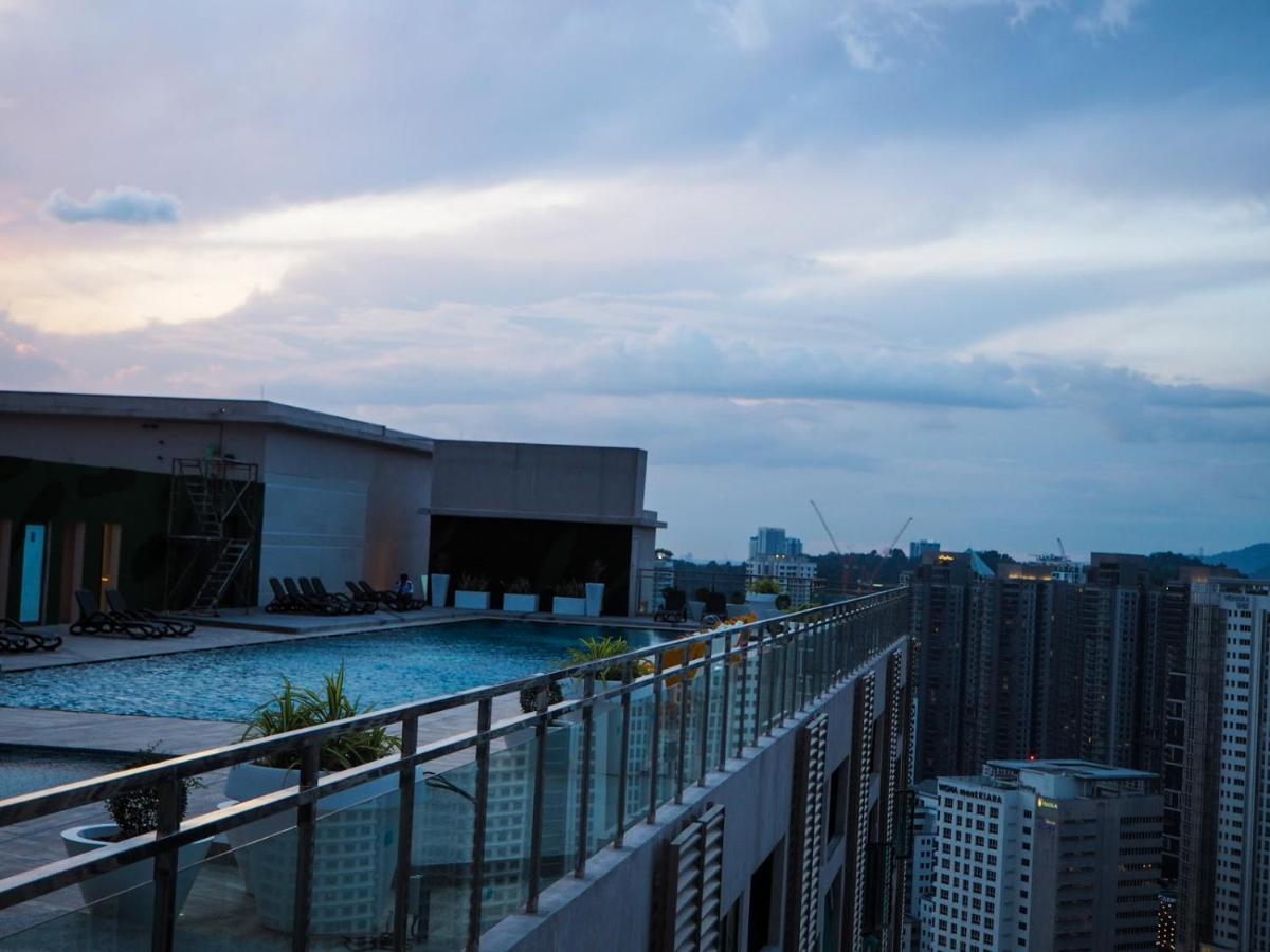 Corporate Hotel Suites At Hartamas / Mont Kiara クアラルンプール エクステリア 写真