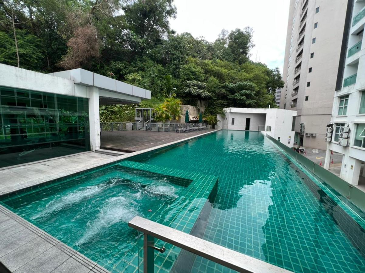 Corporate Hotel Suites At Hartamas / Mont Kiara クアラルンプール エクステリア 写真
