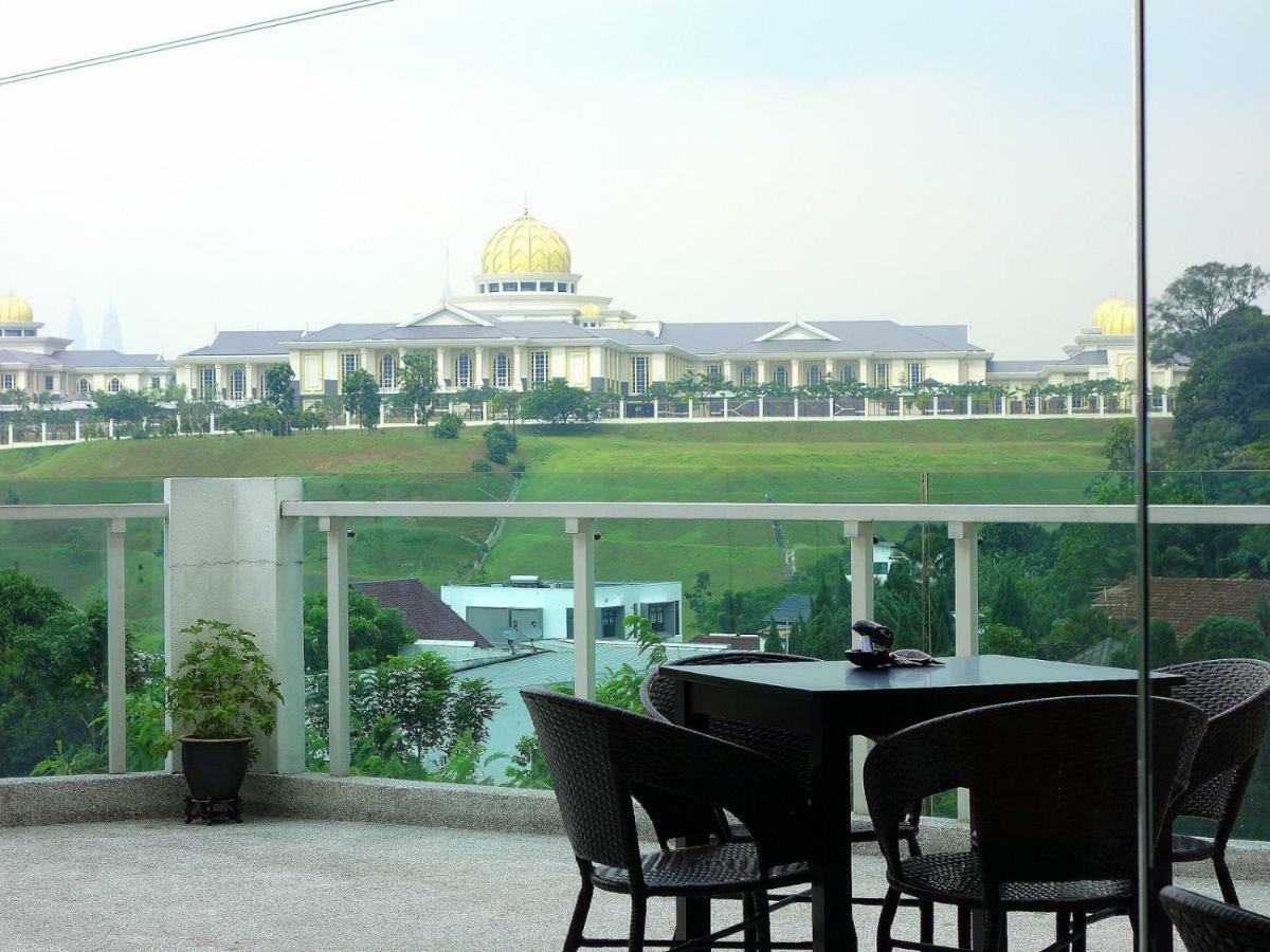 Corporate Hotel Suites At Hartamas / Mont Kiara クアラルンプール エクステリア 写真