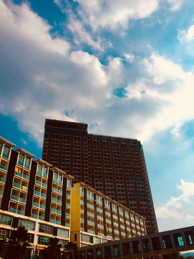 Corporate Hotel Suites At Hartamas / Mont Kiara クアラルンプール エクステリア 写真
